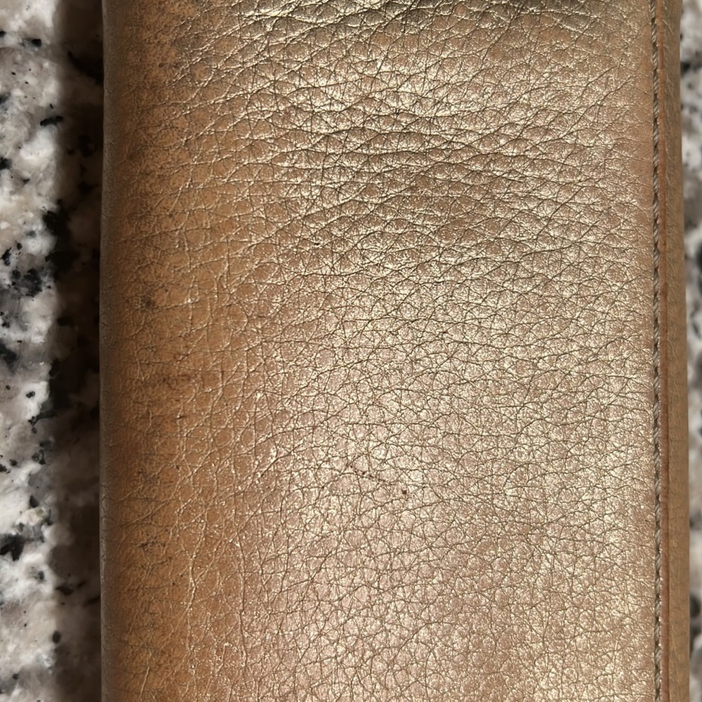 Michael Kors Wallet - Picture 4 of 6